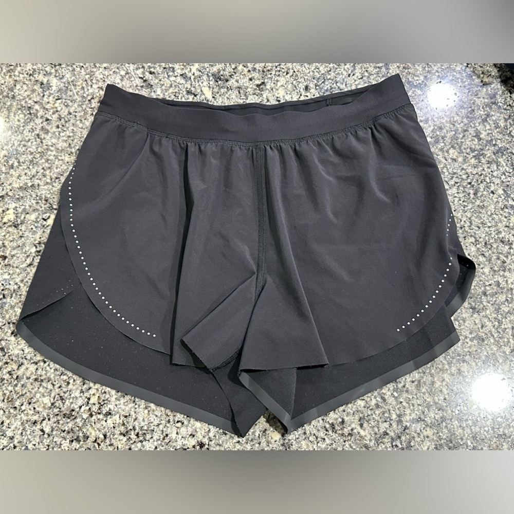 Lululemon Find Your Pace Short 3" *Lined